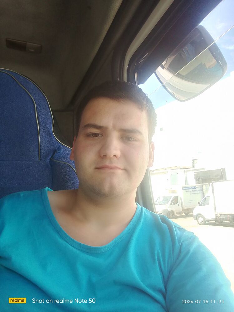  47060483  Ivan, 28 ,    