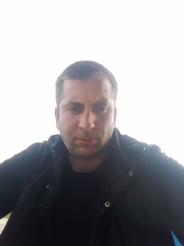  20583463  Slava, 36 ,    