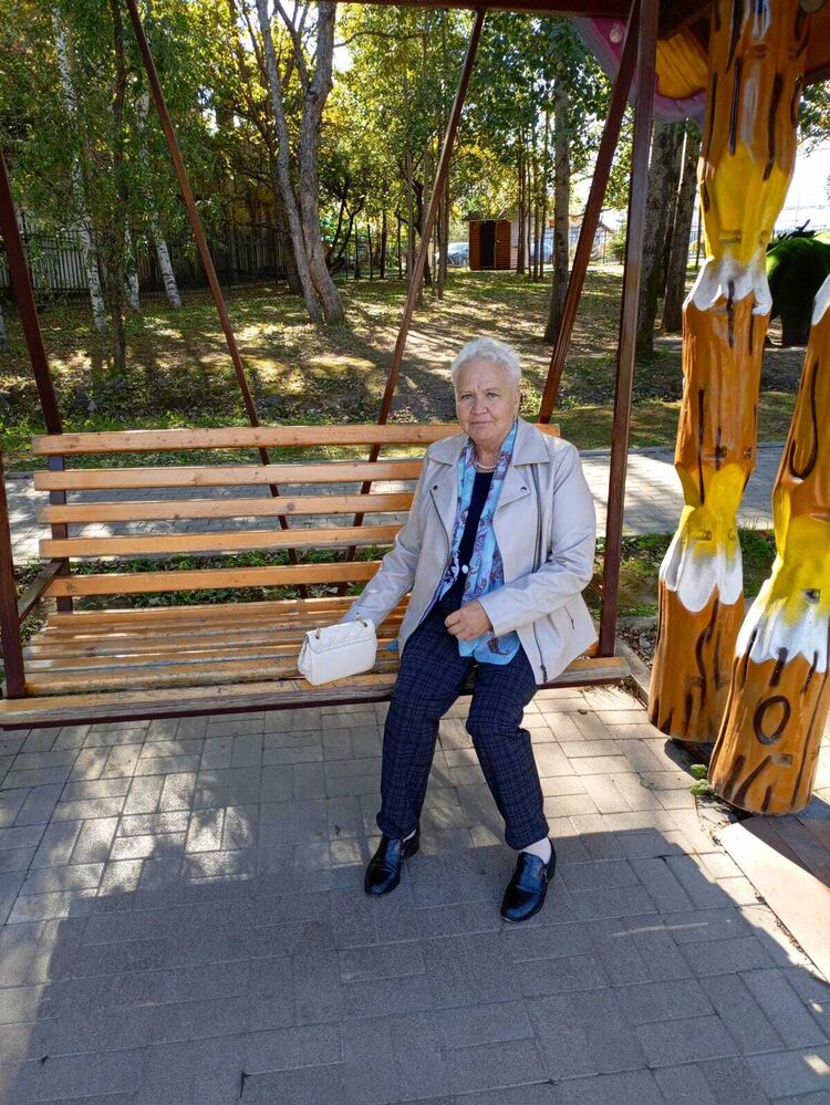  47204803  Olga, 69 ,    