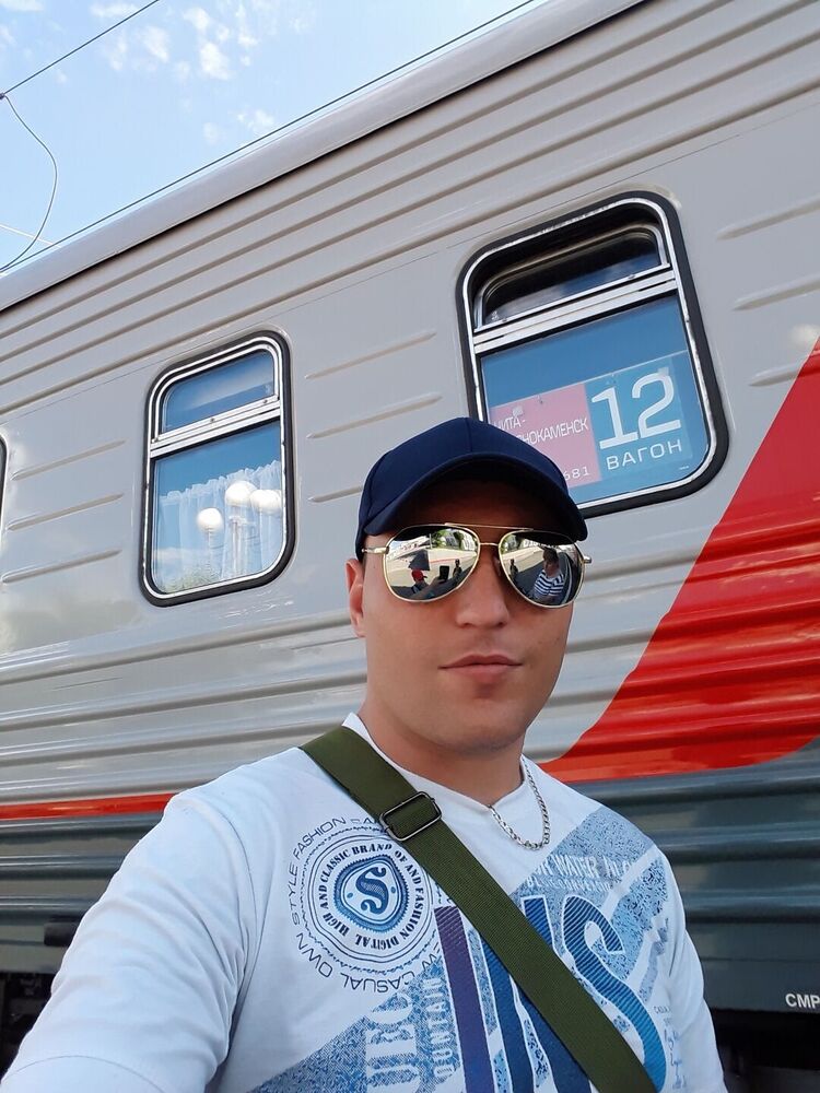 ���� 25318133 ������� ������, 33 ����, ���� ���������� � �����������