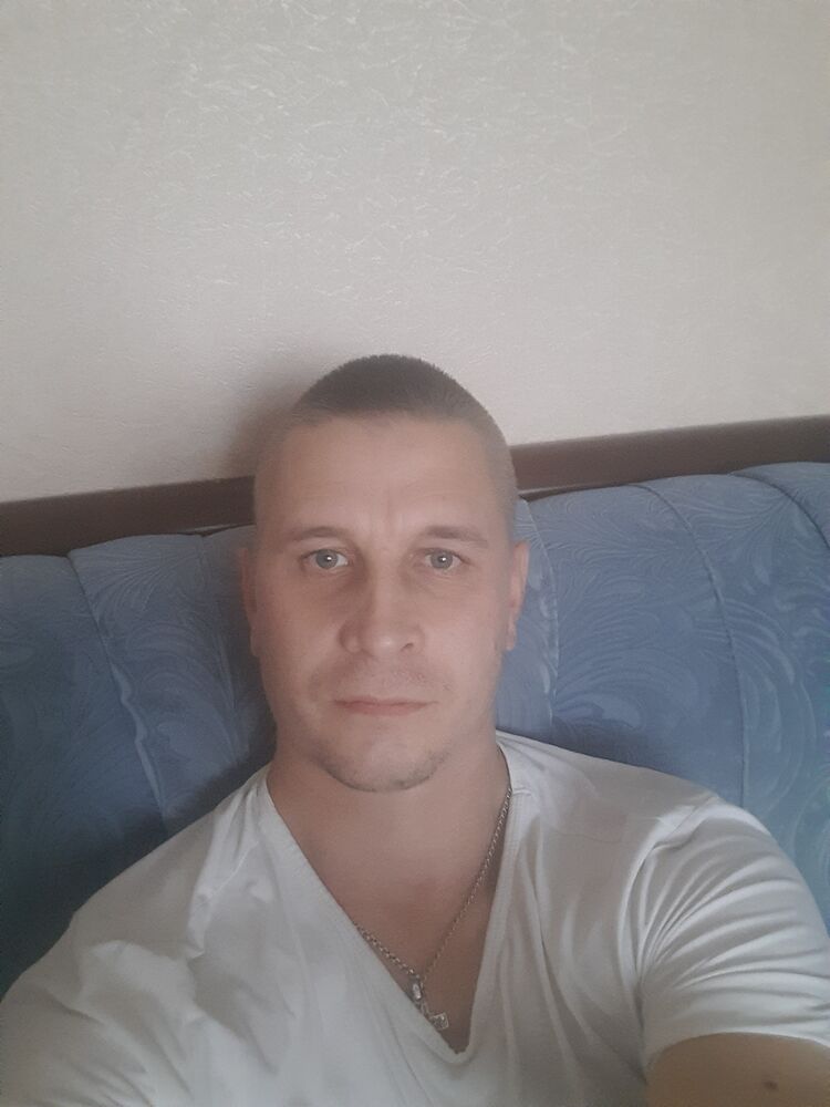  46902713  , 39 ,    