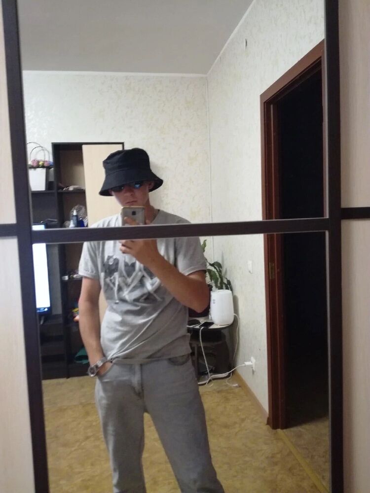  33158943  , 22 ,    