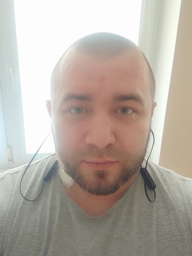  25323843  , 42 ,    