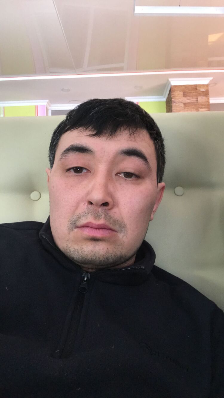  26807723  , 37 ,    -