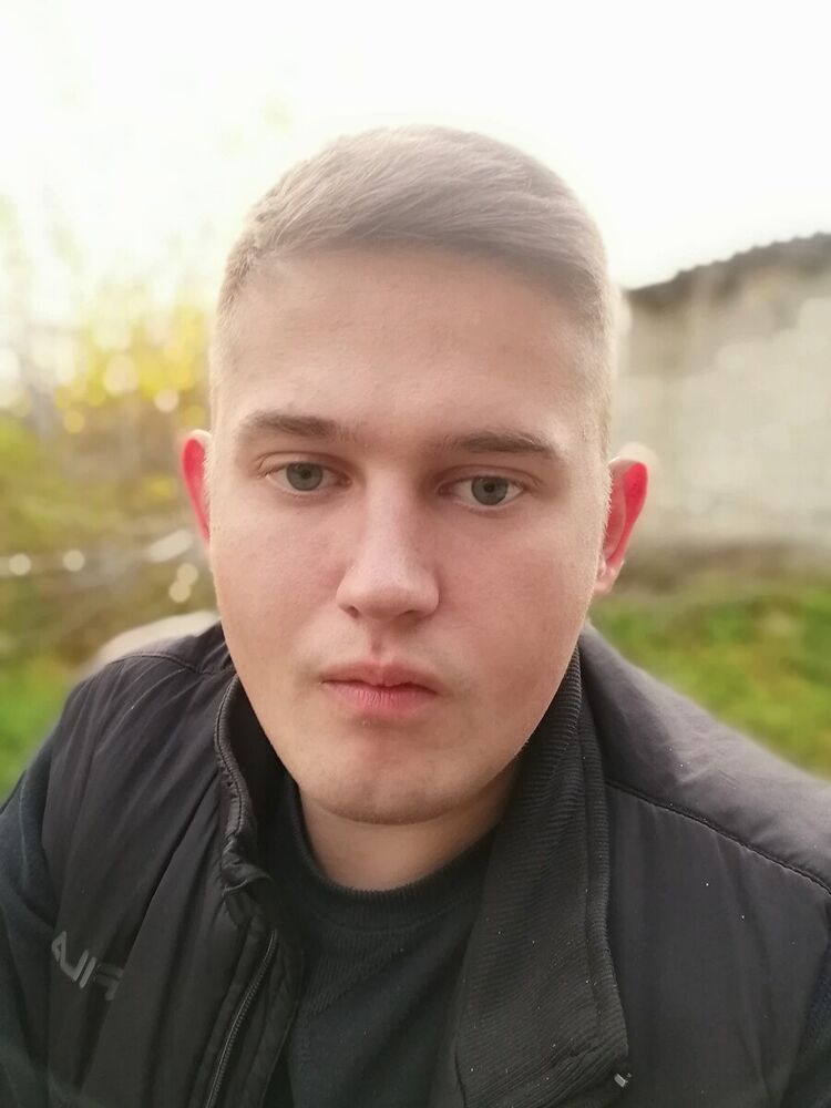  21568713  , 29 ,    