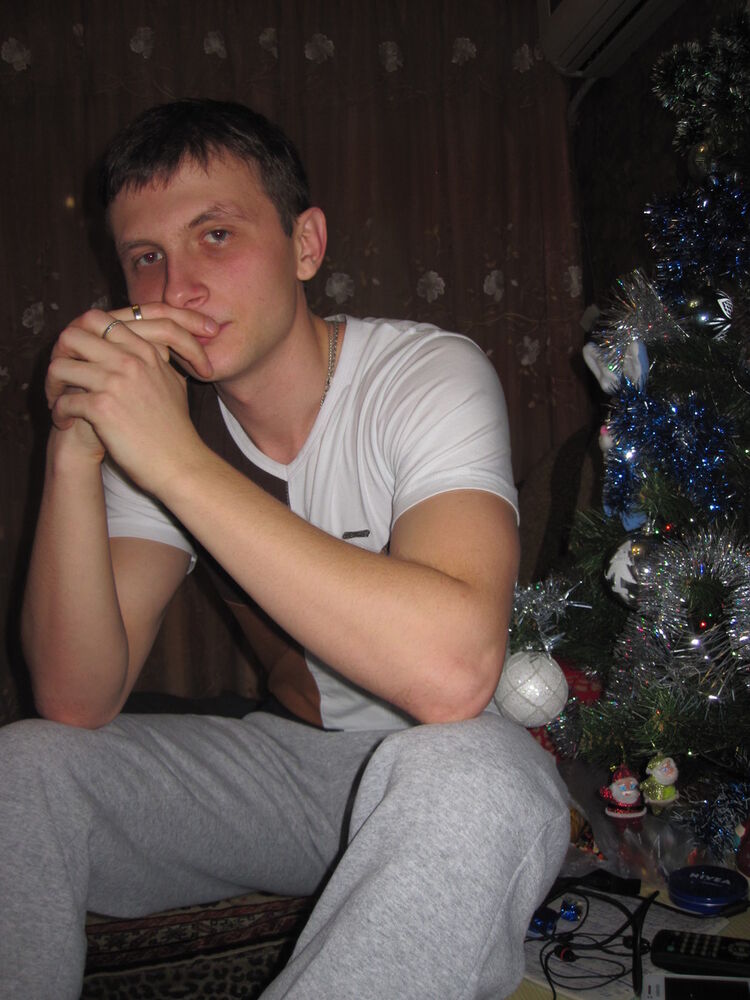  10223773  Kirill, 36 ,    