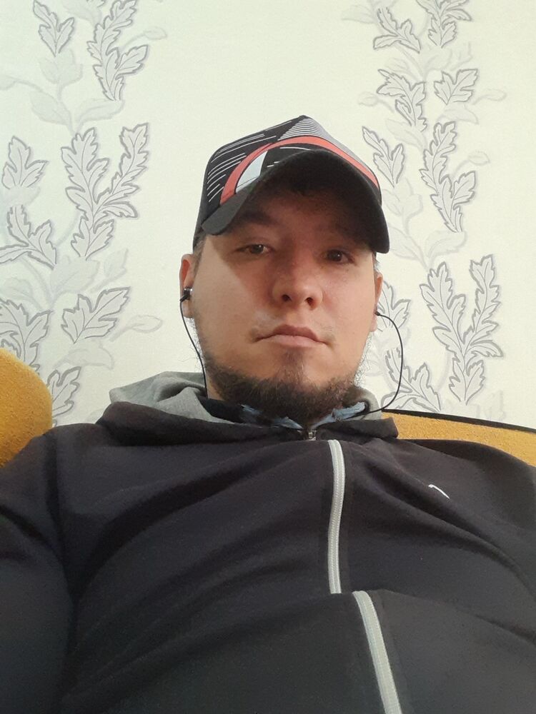  38290613  , 35 ,    