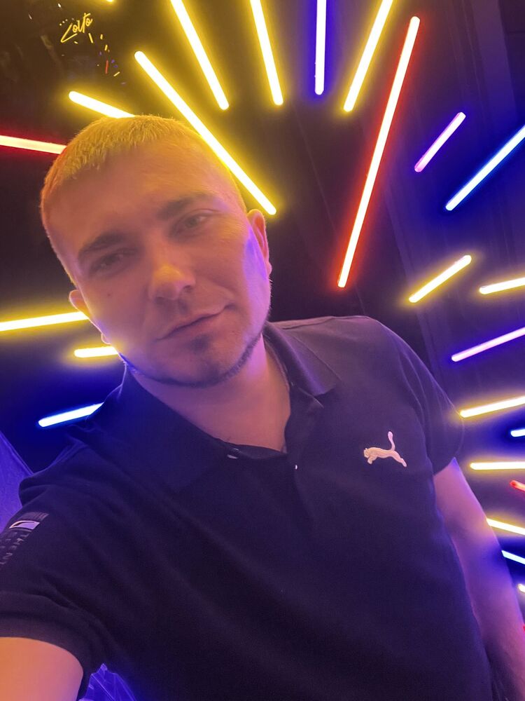  40053833  , 31 ,    