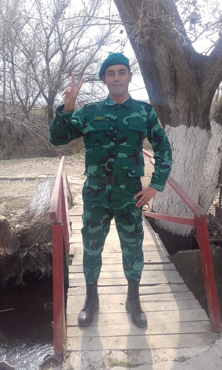  ,   Elnur, 29 ,   