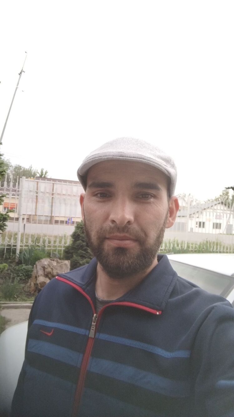  43109313  Ibroximjon, 34 ,    