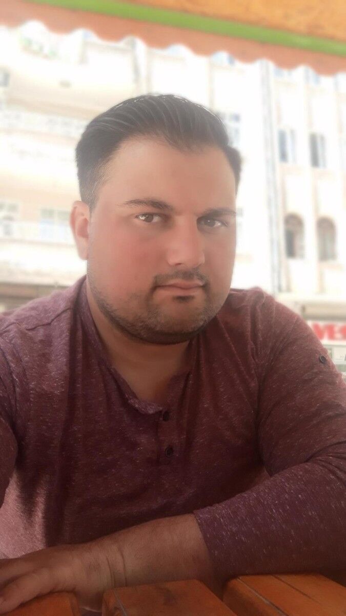  17380843  Abdulkadir, 32 ,    