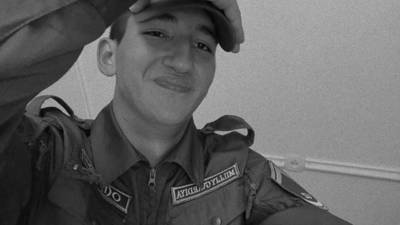  52890103  Ahmed, 22 ,    