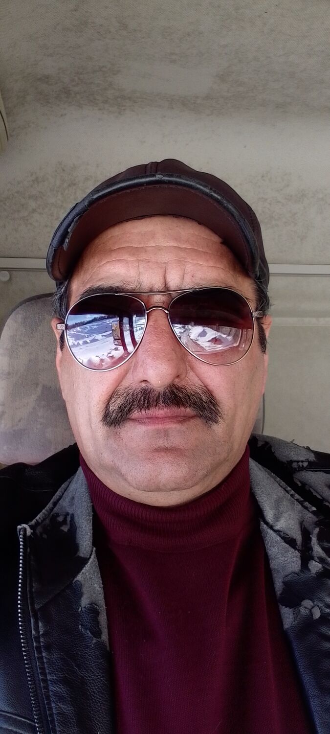  40132353  , 62 ,    