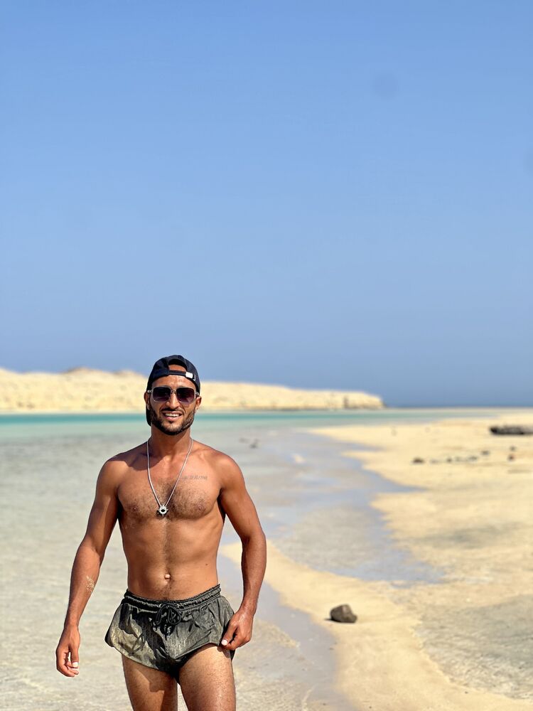  ,   Waheed, 31 ,   ,   