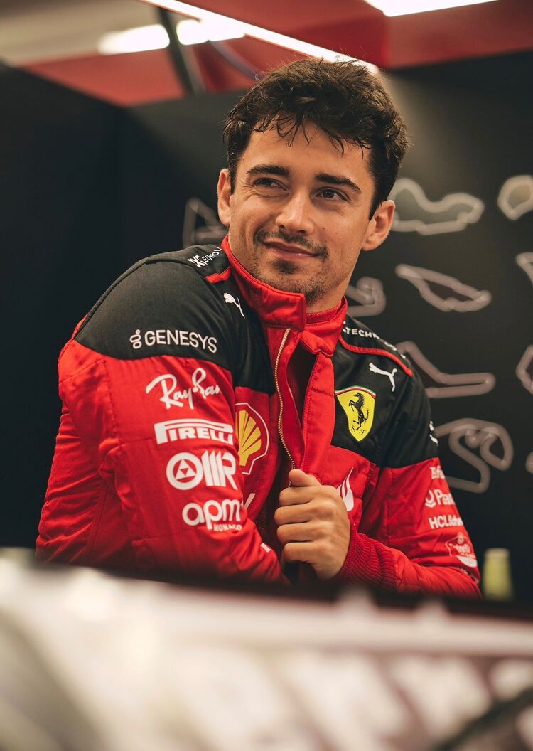 ���� 42063883 ������� ������, 37 ���, ���� ���������� � �������-��-����