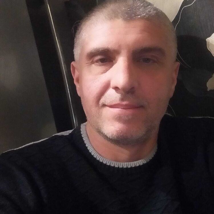 28852863  , 46 ,    