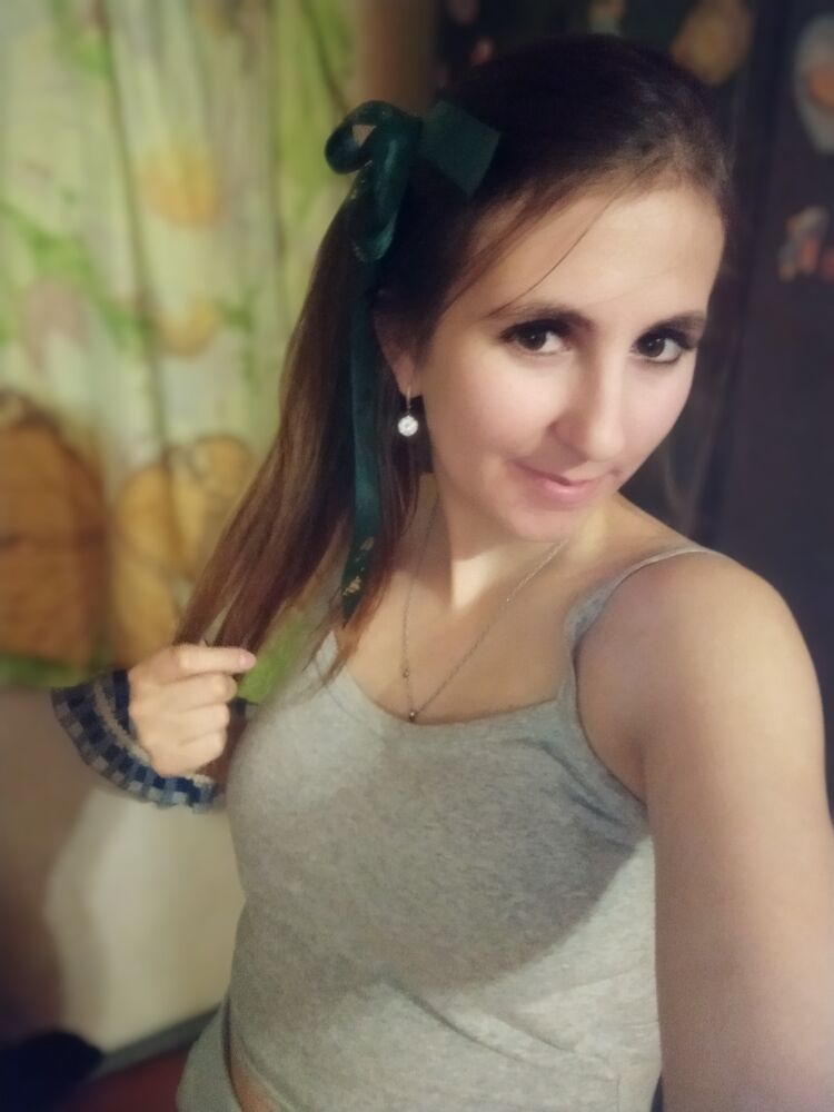  48863273  , 28 ,    