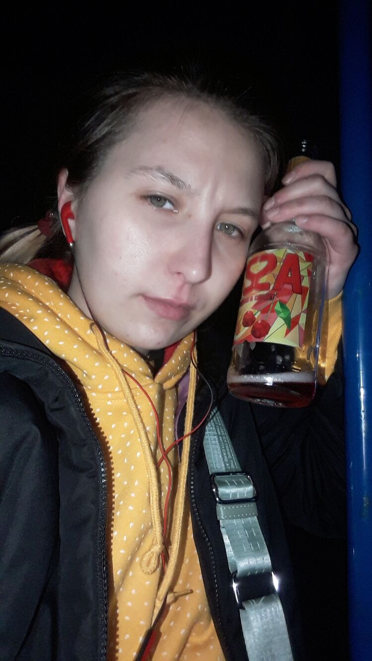   ,   Young, 20 ,   ,   , c 