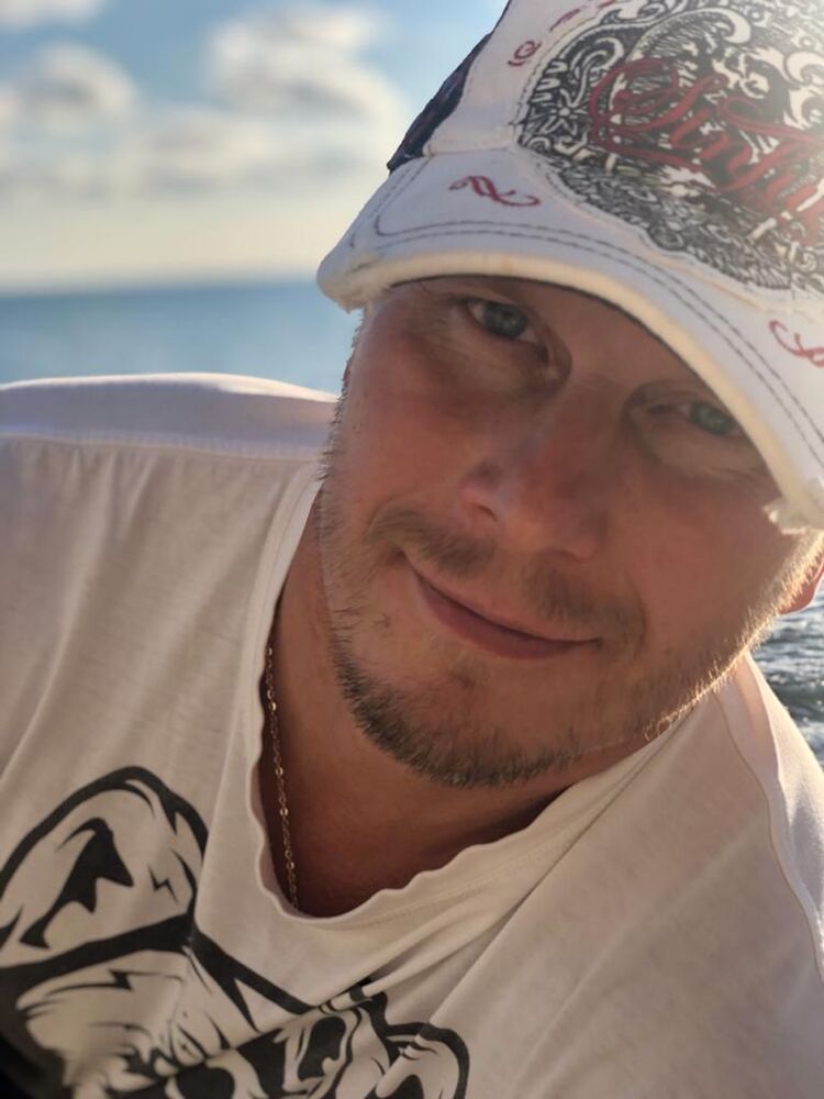 ���� 37210623 ������� ��������, 42 ����, ���� ���������� � �����