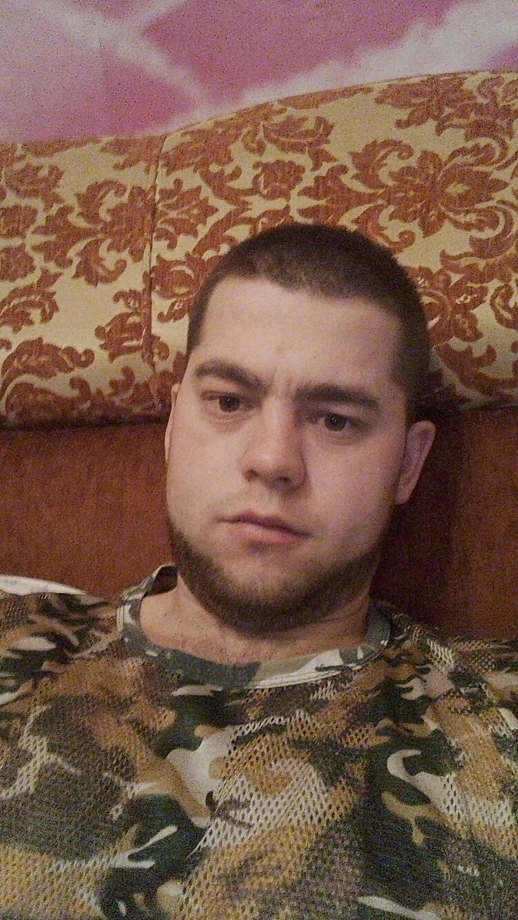  31713643  Vlad, 30 ,    