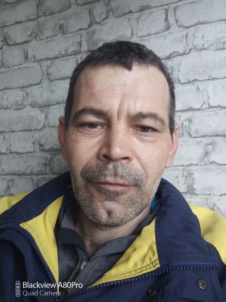  23704323  , 49 ,    