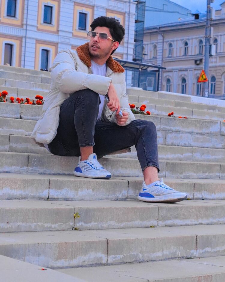   ,   Alp, 27 ,   ,   