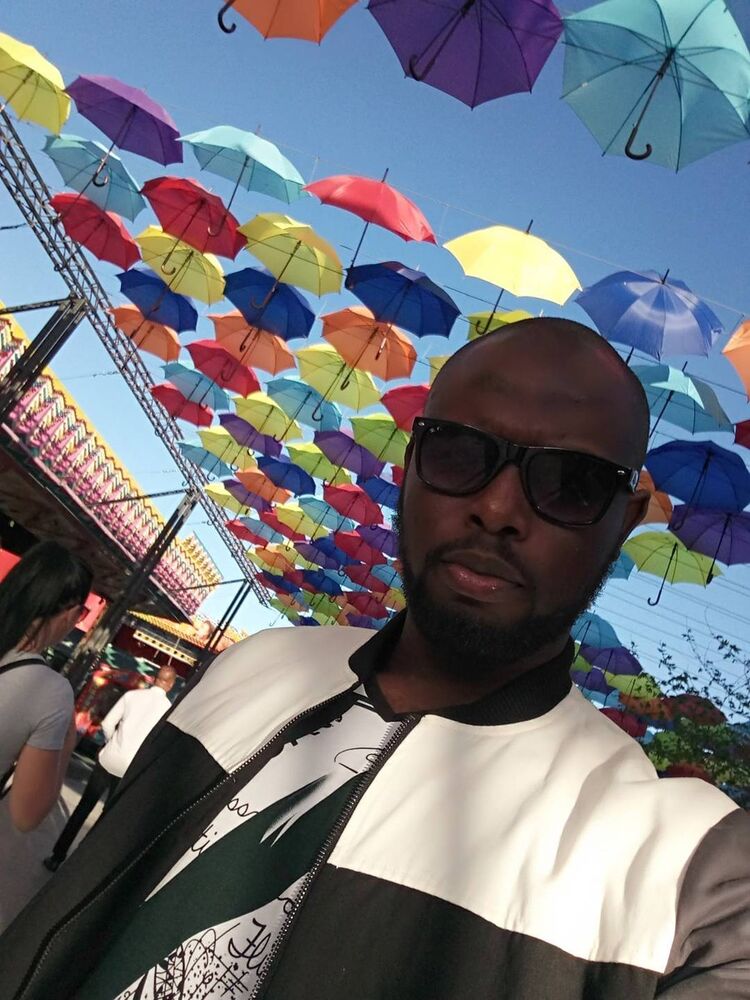  12521863  Emeka, 34 ,    