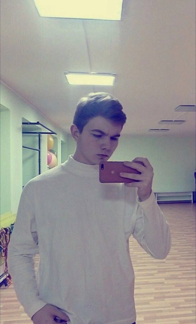  47452933  , 23 ,    