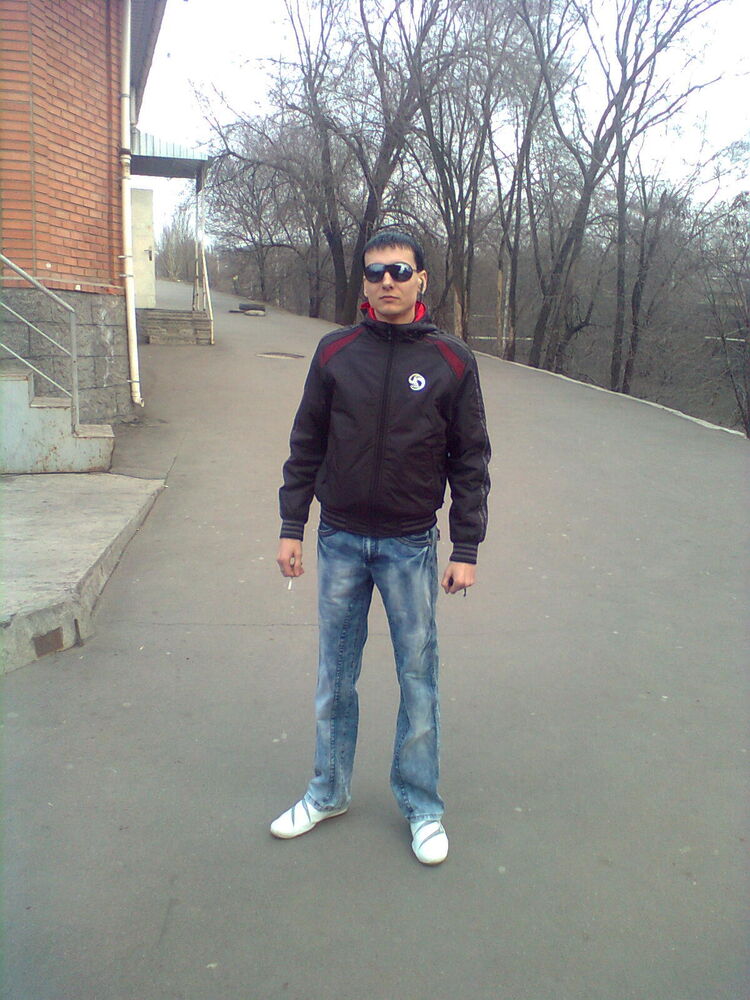  40452613  , 37 ,    
