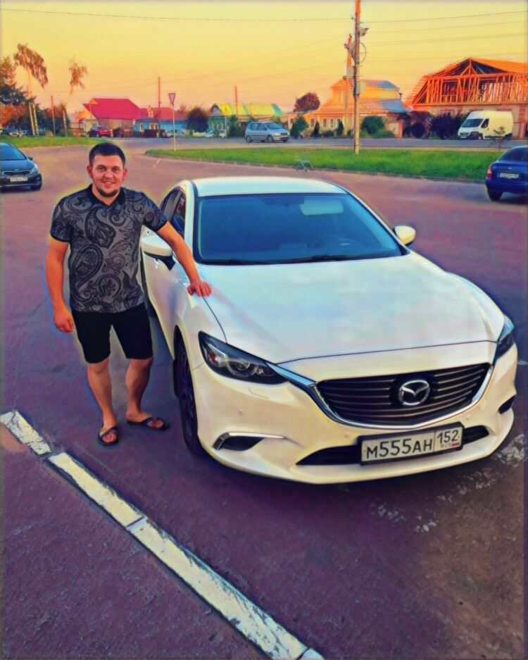  ,   Roman, 33 ,   ,   