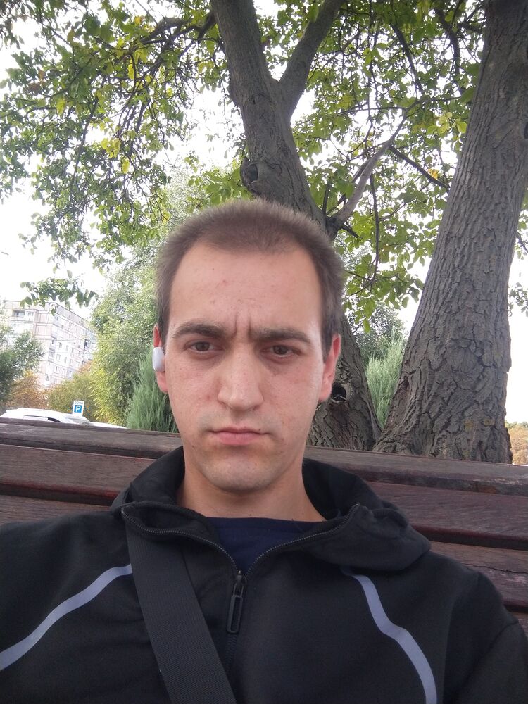  37886923   , 30 ,    