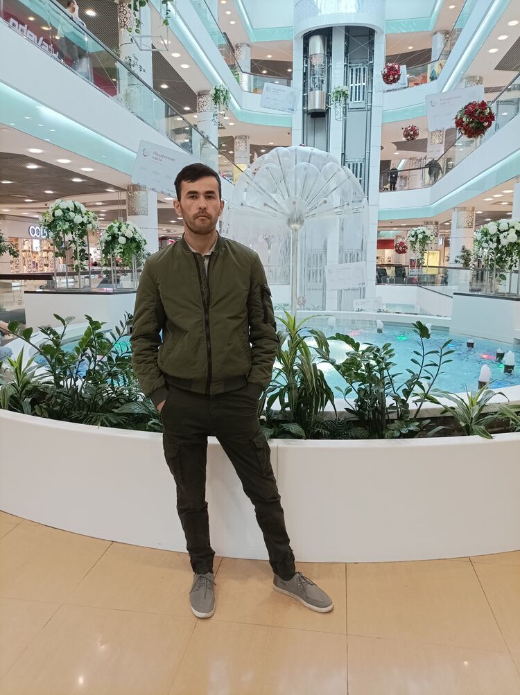  ,   Akramjon, 36 ,   ,   