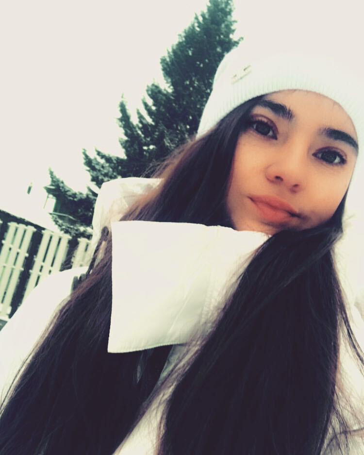  31106823  Krisss, 32 ,    