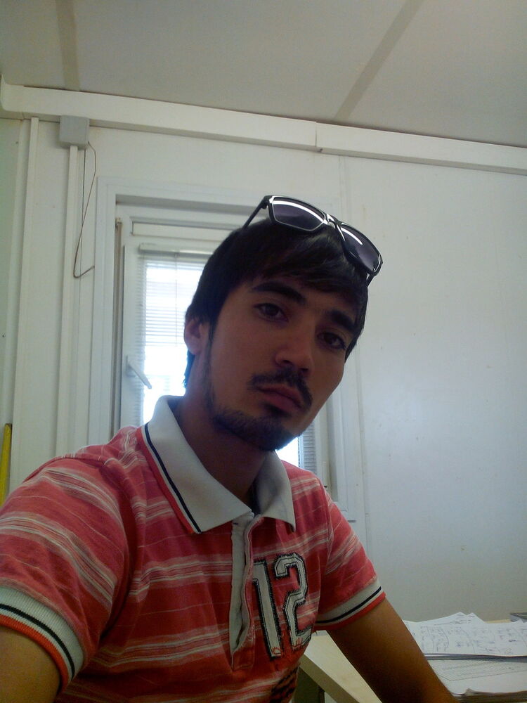  4858363  Murad, 35 ,    