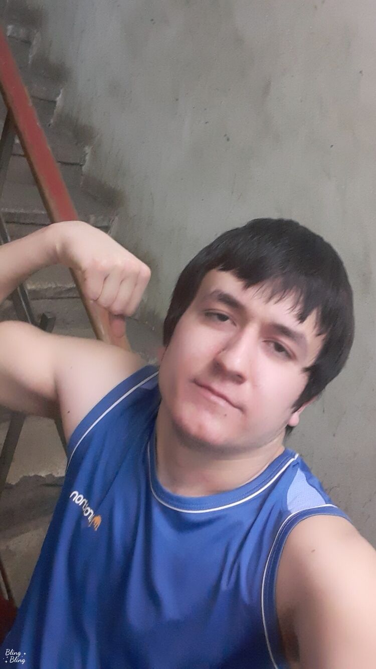  32799803  Bekki, 22 ,    