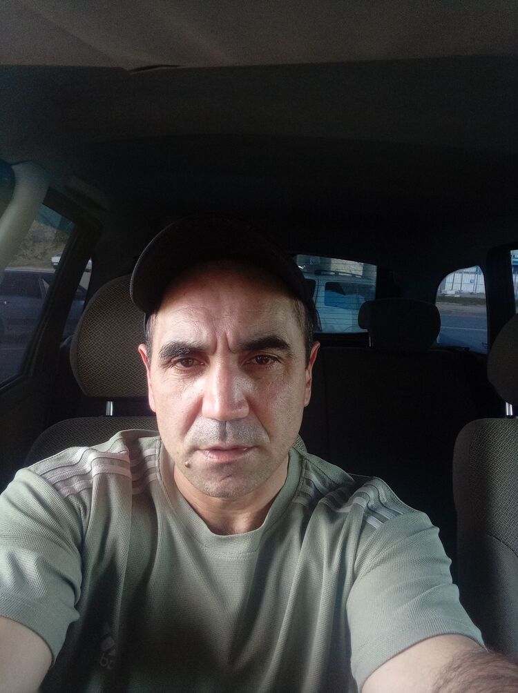  42726913  Djabir, 48 ,    