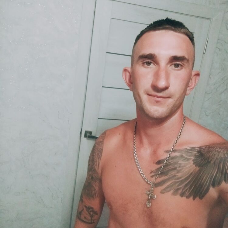 49949923  , 28 ,    