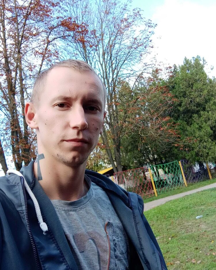  21800693  , 29 ,    