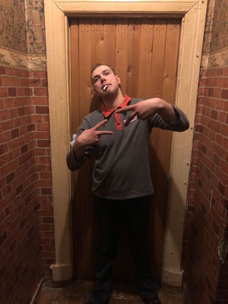  25780293  , 29 ,    