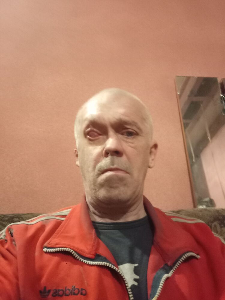 ,   Vit, 54 ,   ,   