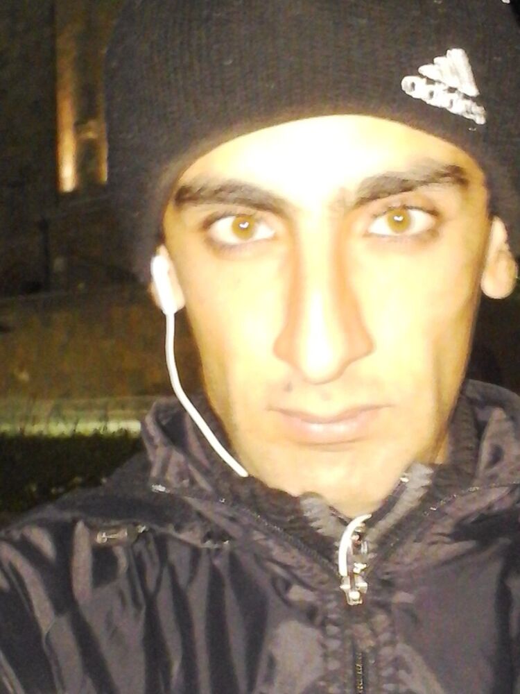  ,   Hayk, 36 ,   ,   , c 