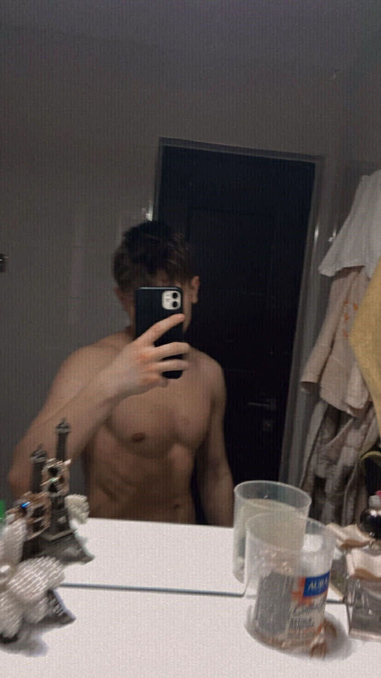  ,   ADRIAN, 22 ,   ,   