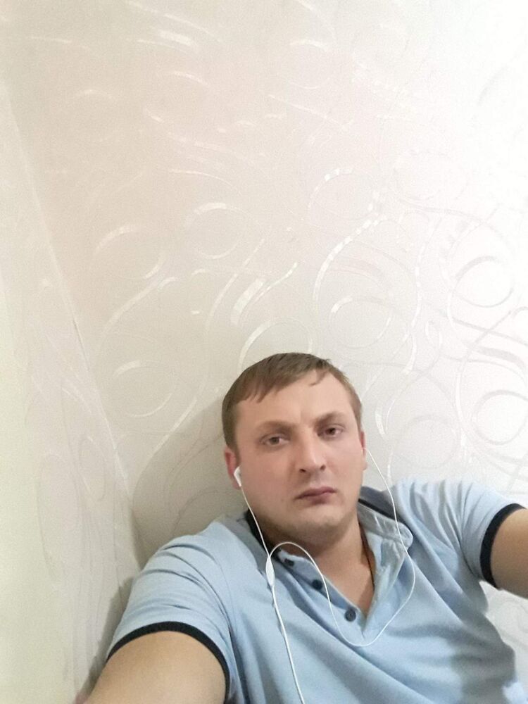  46636653  , 36 ,    