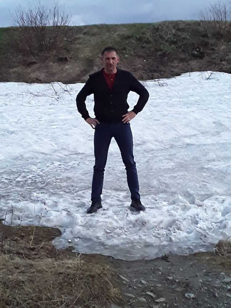  21614253  , 45 ,    