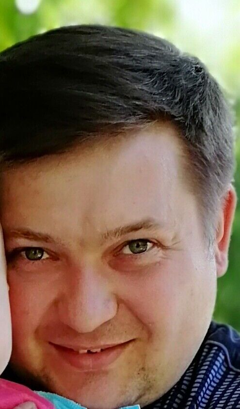  20624403  Oleg, 41 ,    