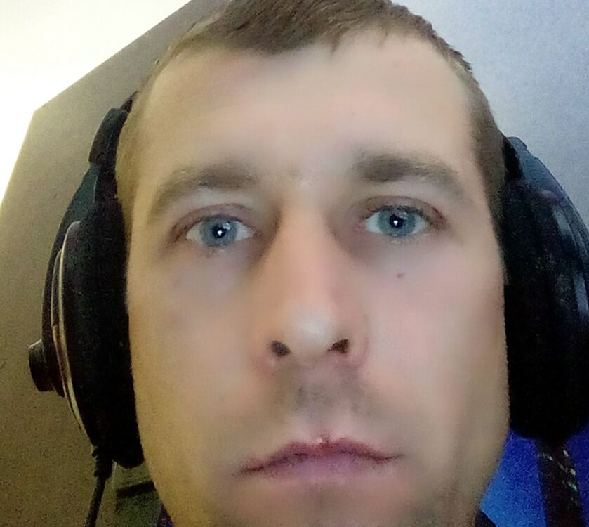  33055993  Vityok, 38 ,    