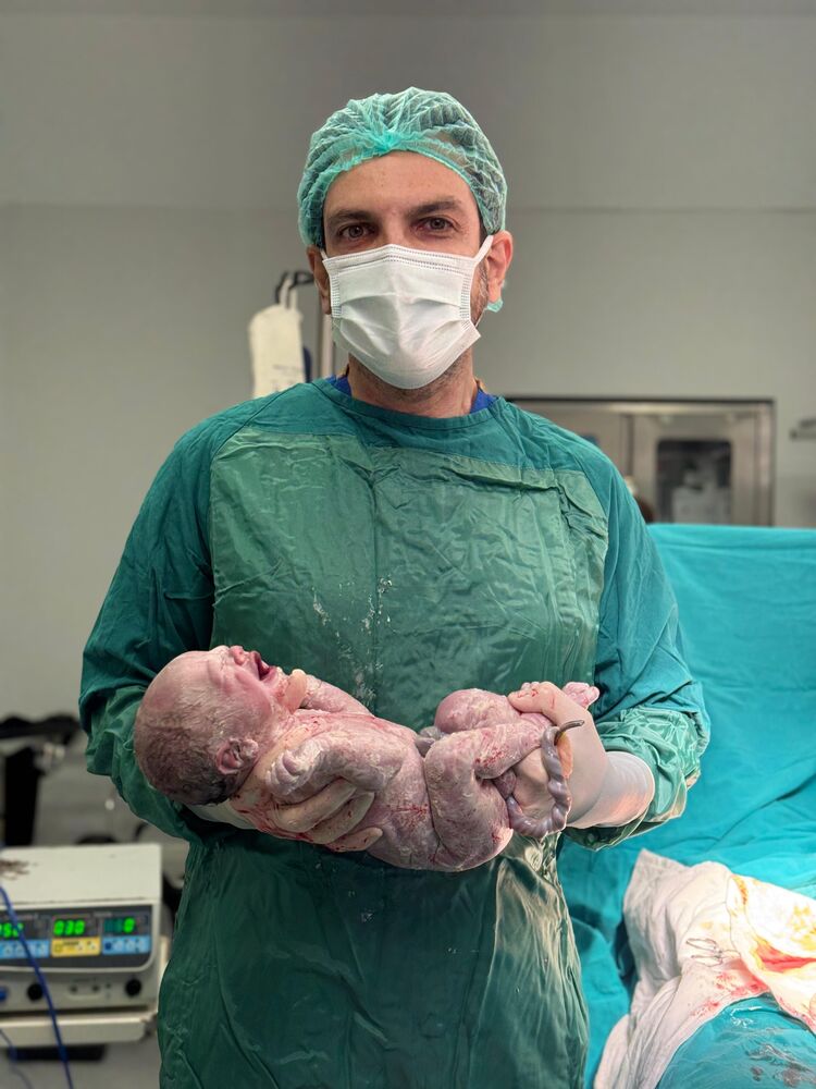  54751123  ANDY YAVUZ, 32 ,    