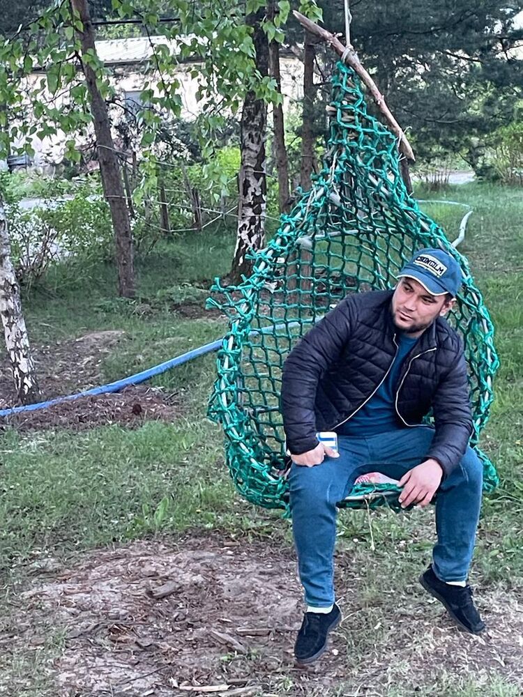  43440463  , 35 ,    -