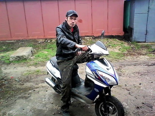  8268943  , 37 ,    