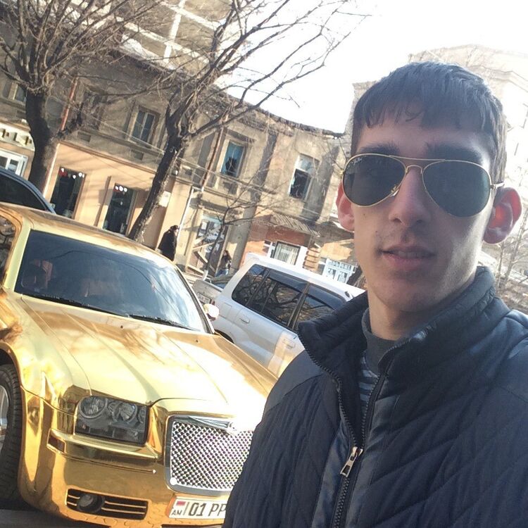  5836653  Garik, 30 ,    
